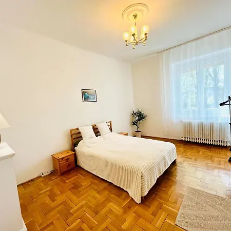 Flat By The Danube
